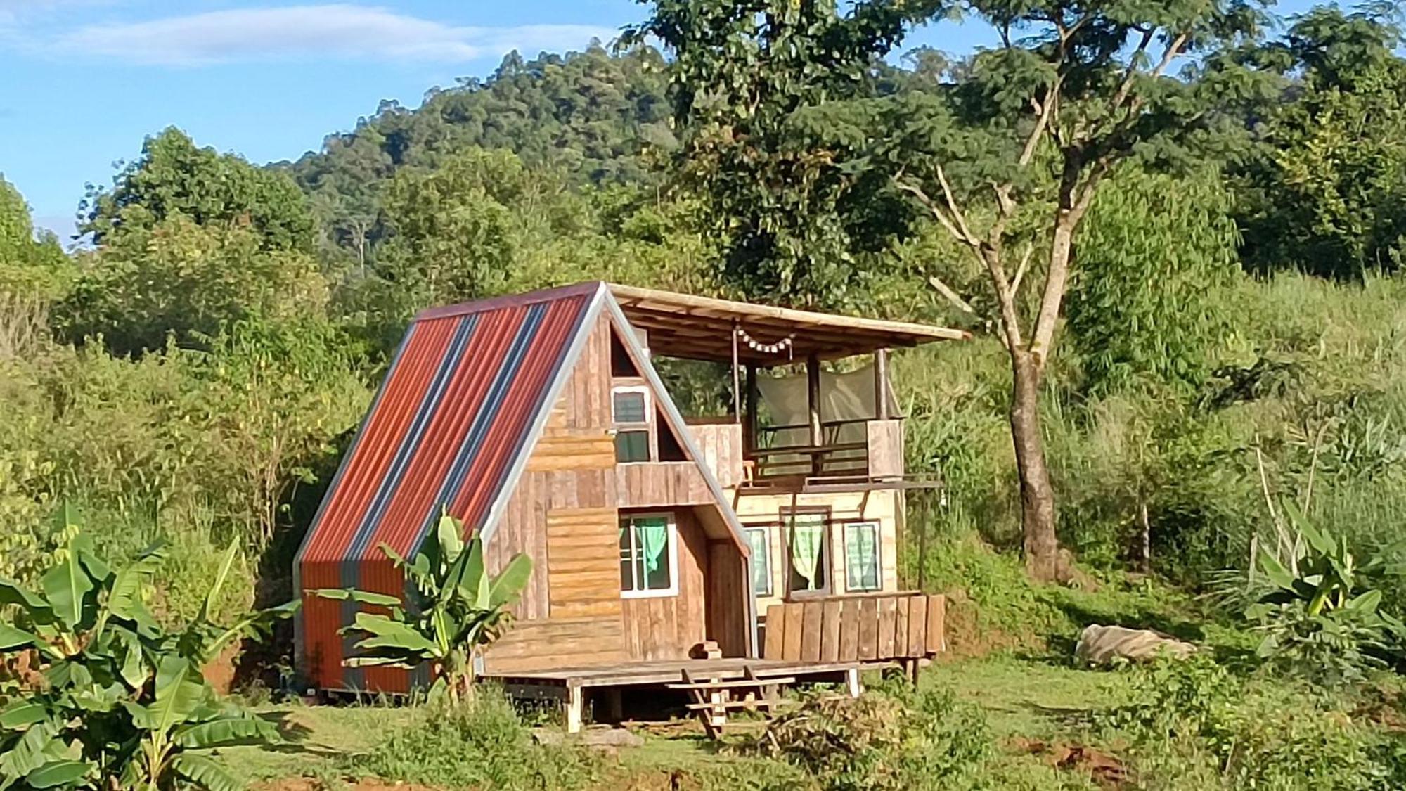 מאה הונג סון ไร่นิธิสุนทร Nithisoonthon Farmstay מראה חיצוני תמונה