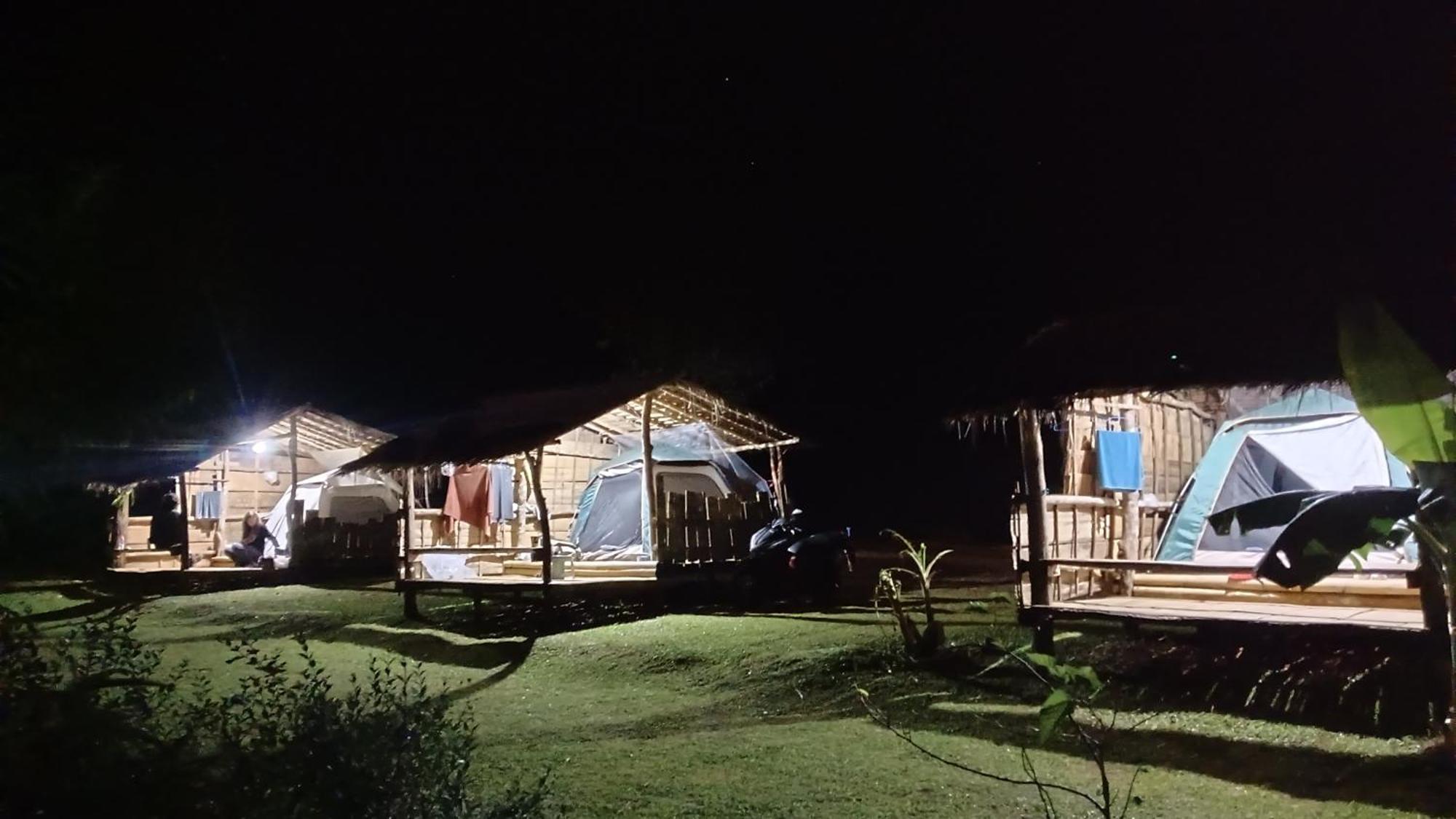 מאה הונג סון ไร่นิธิสุนทร Nithisoonthon Farmstay מראה חיצוני תמונה